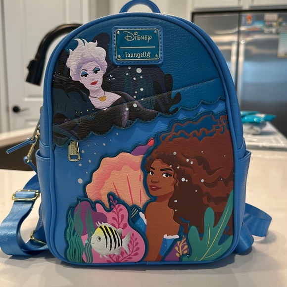 NWT Disney’s Little Mermaid Loungefly Mini-Backpack, Blue.